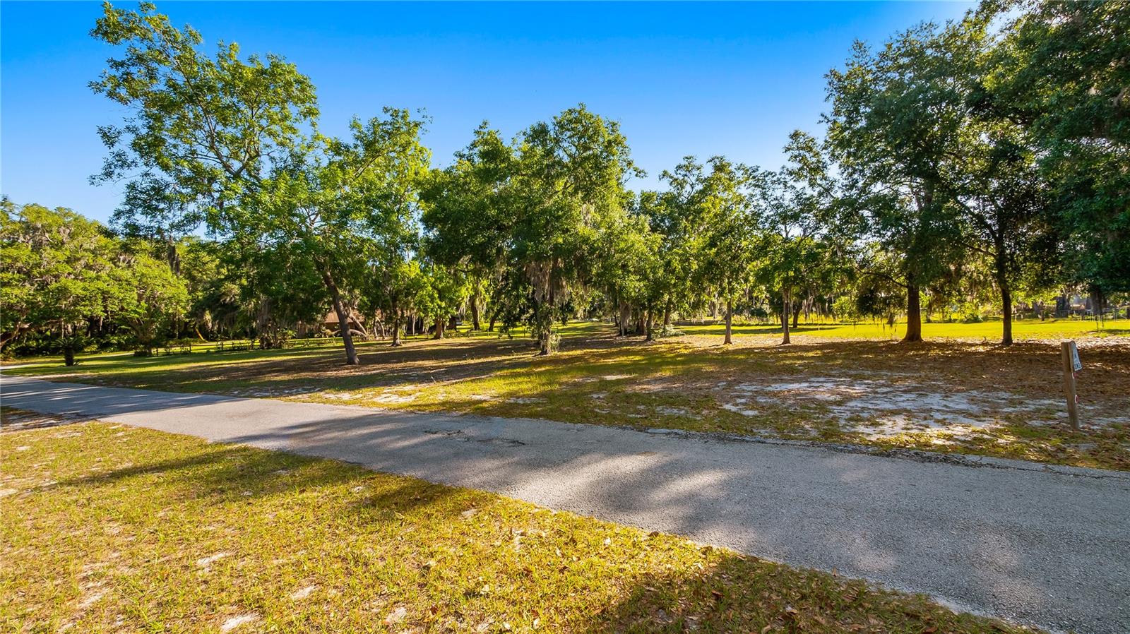 GROVELAND MC MURPHYS WOODS SUB - Land