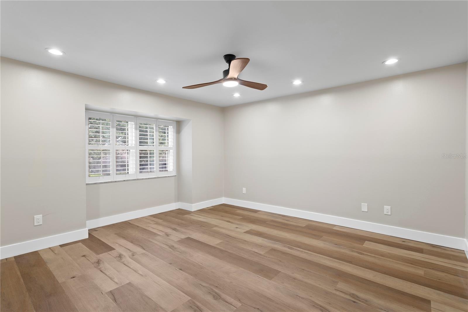 CARROLLWOOD VILLAGE SEC 1 - Residential