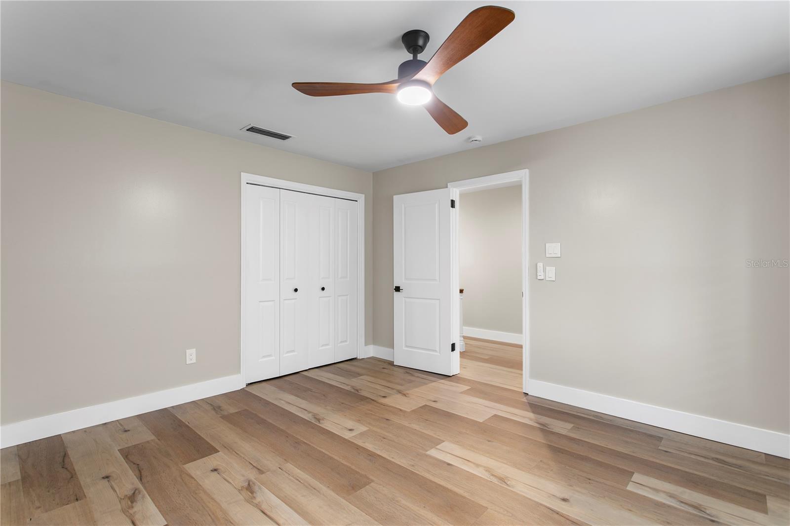 CARROLLWOOD VILLAGE SEC 1 - Residential