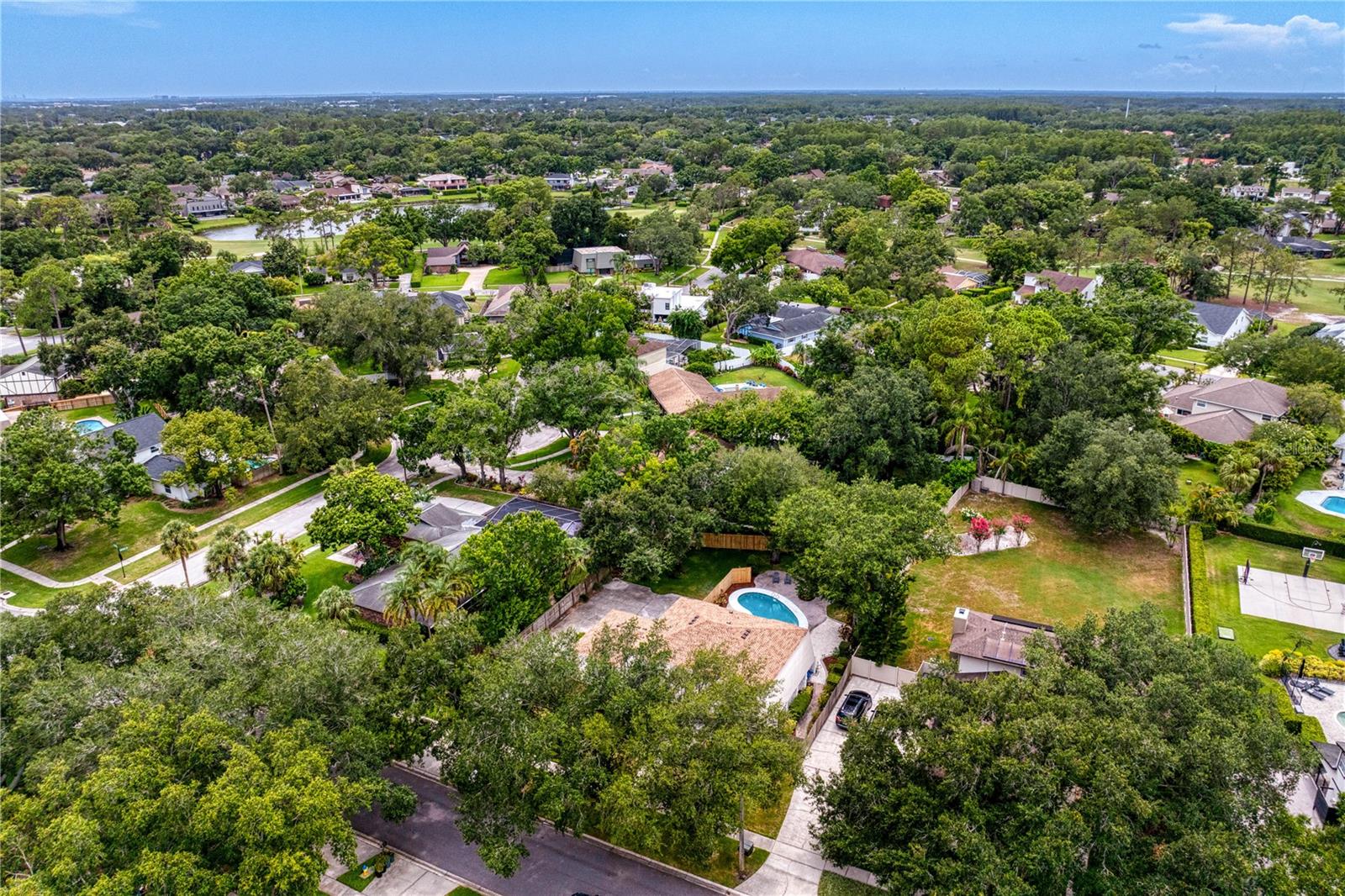 CARROLLWOOD VILLAGE SEC 1 - Residential