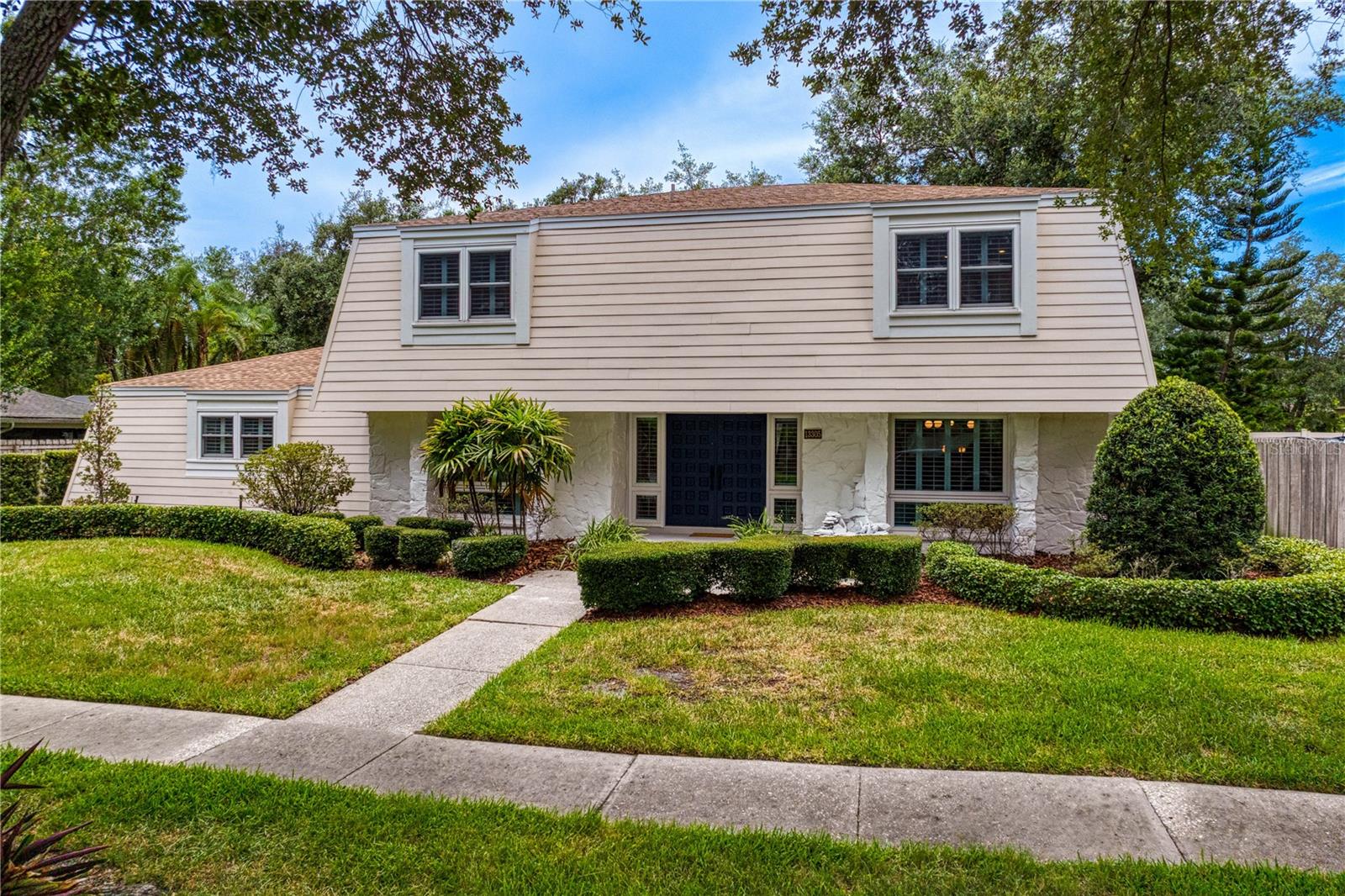 CARROLLWOOD VILLAGE SEC 1 - Residential