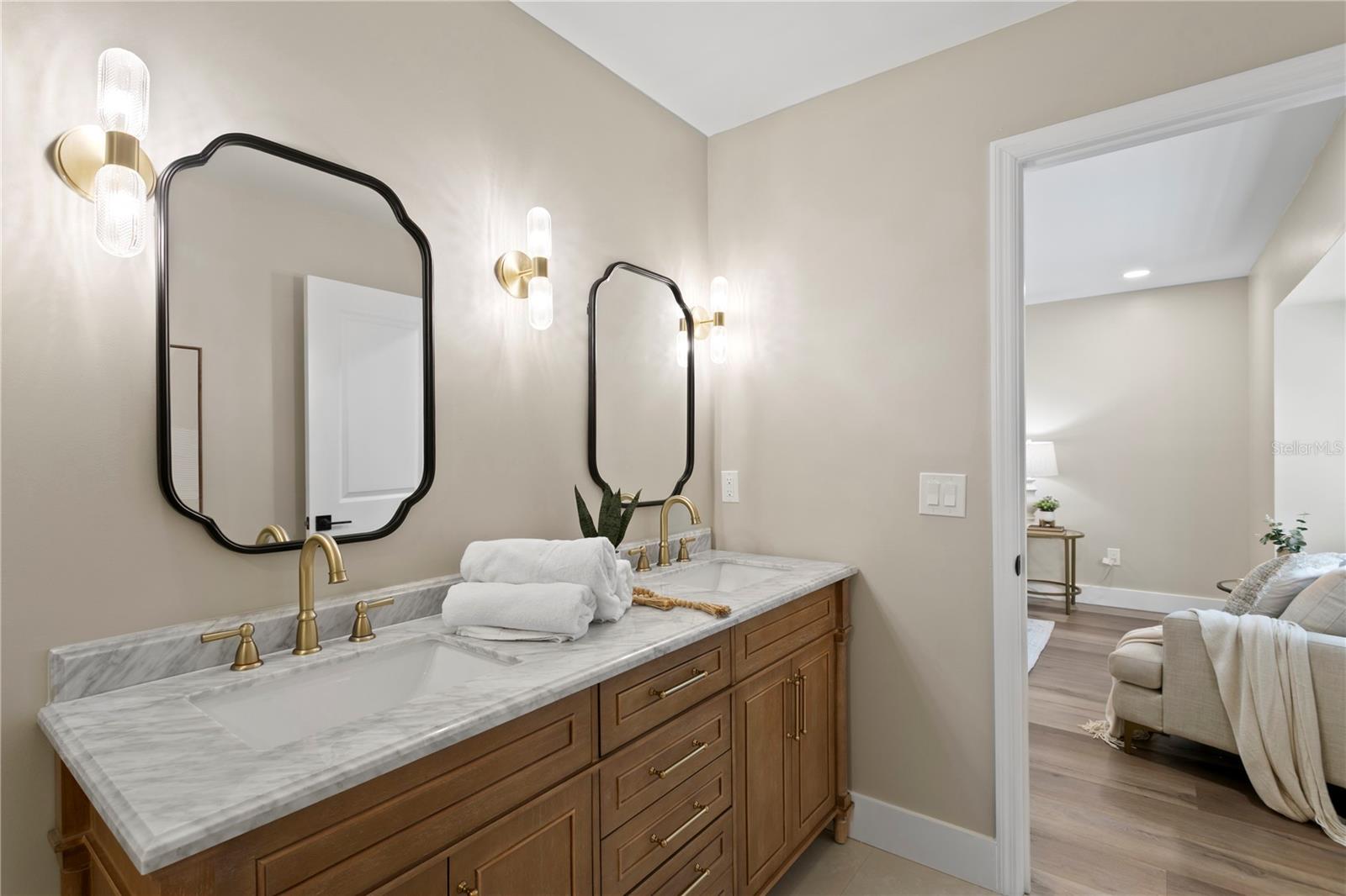 CARROLLWOOD VILLAGE SEC 1 - Residential