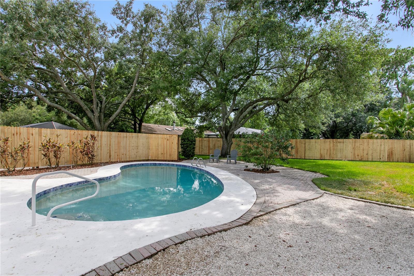 CARROLLWOOD VILLAGE SEC 1 - Residential