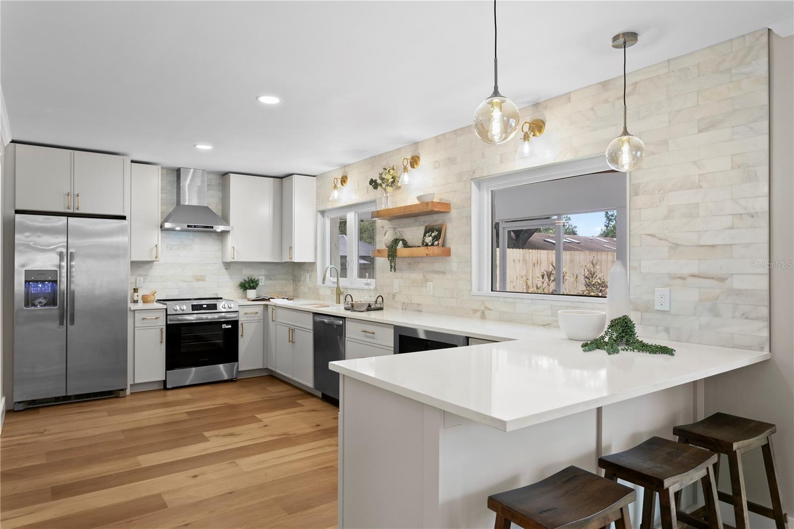 CARROLLWOOD VILLAGE SEC 1 - Residential
