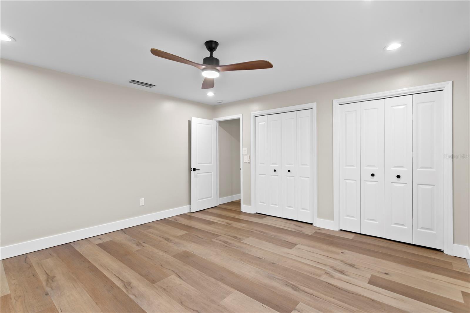 CARROLLWOOD VILLAGE SEC 1 - Residential