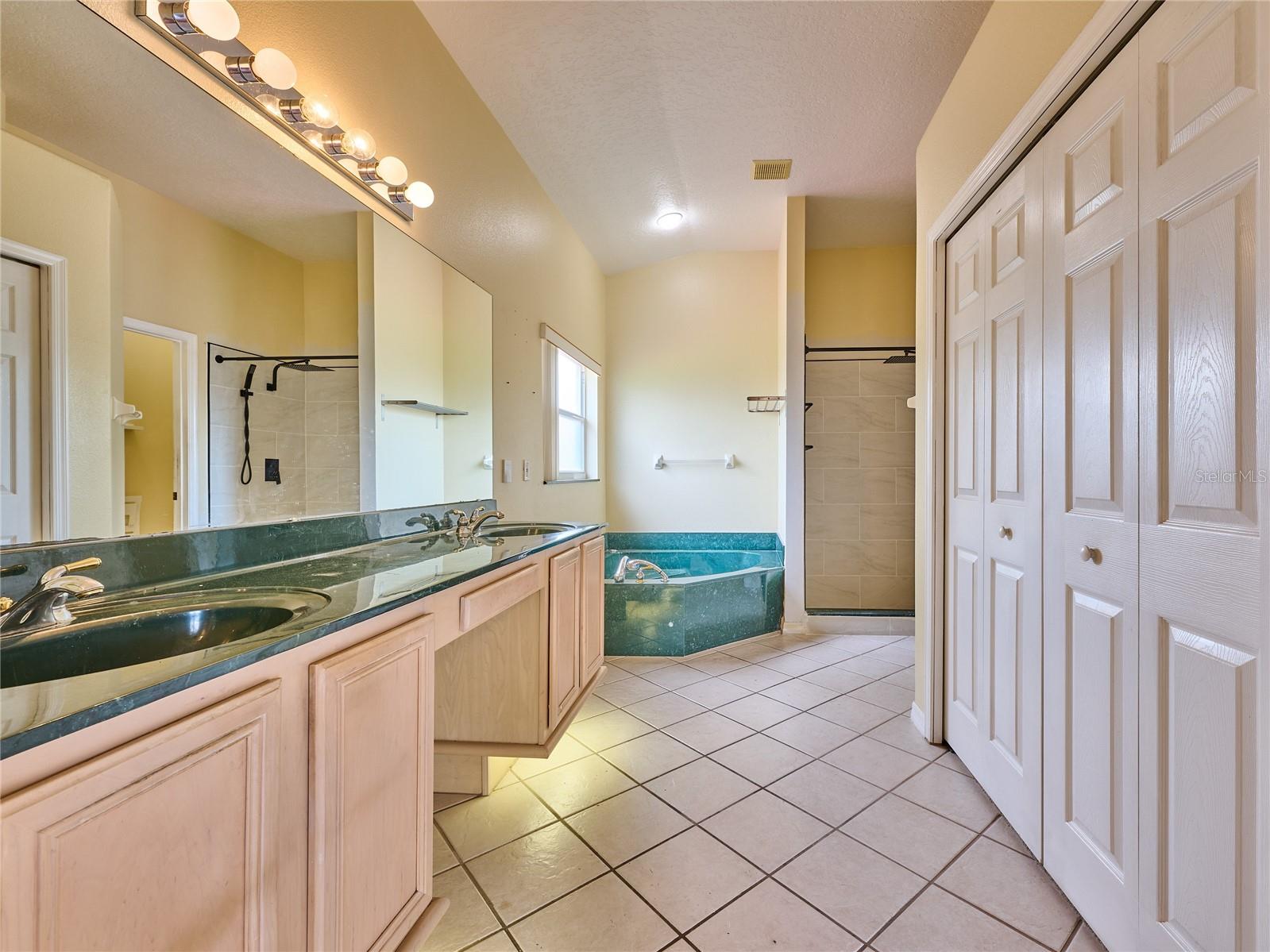 SOUTHCHASE PH 01B VILLAGE 12B - Residential