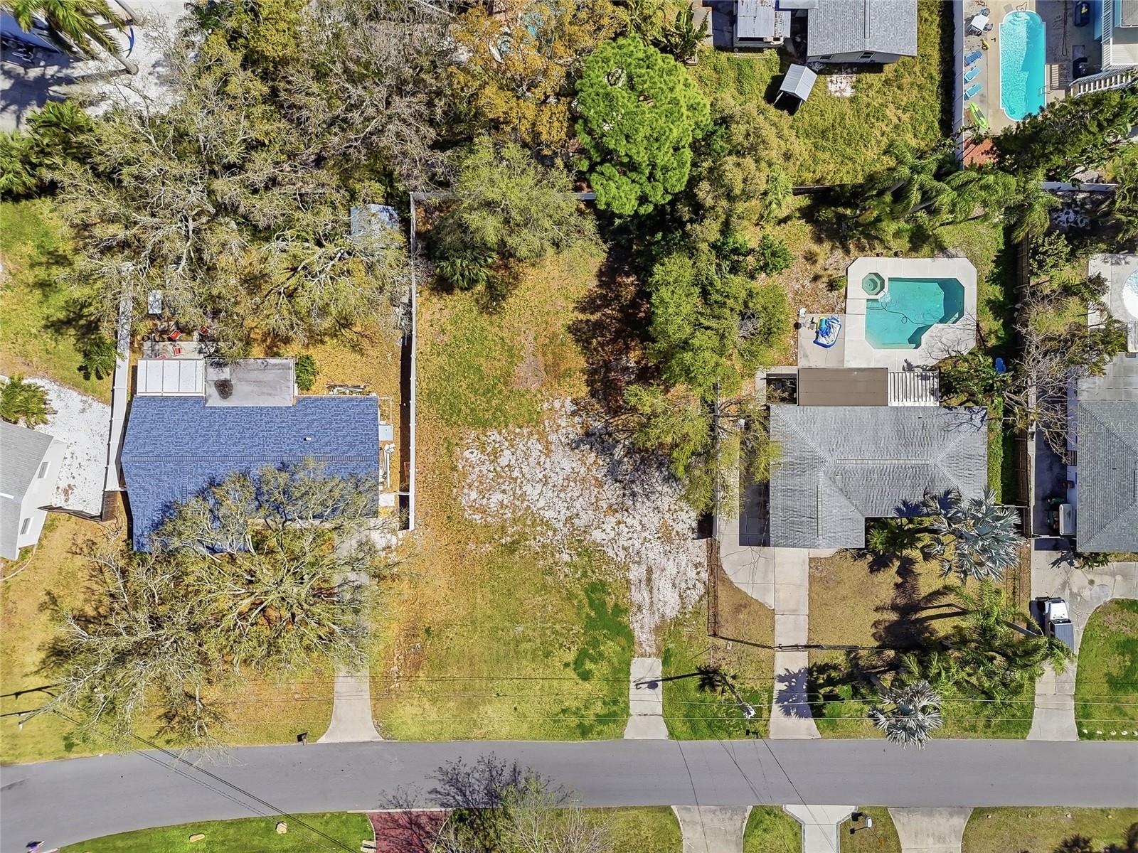 OZONA SHORES 1ST ADD - Land