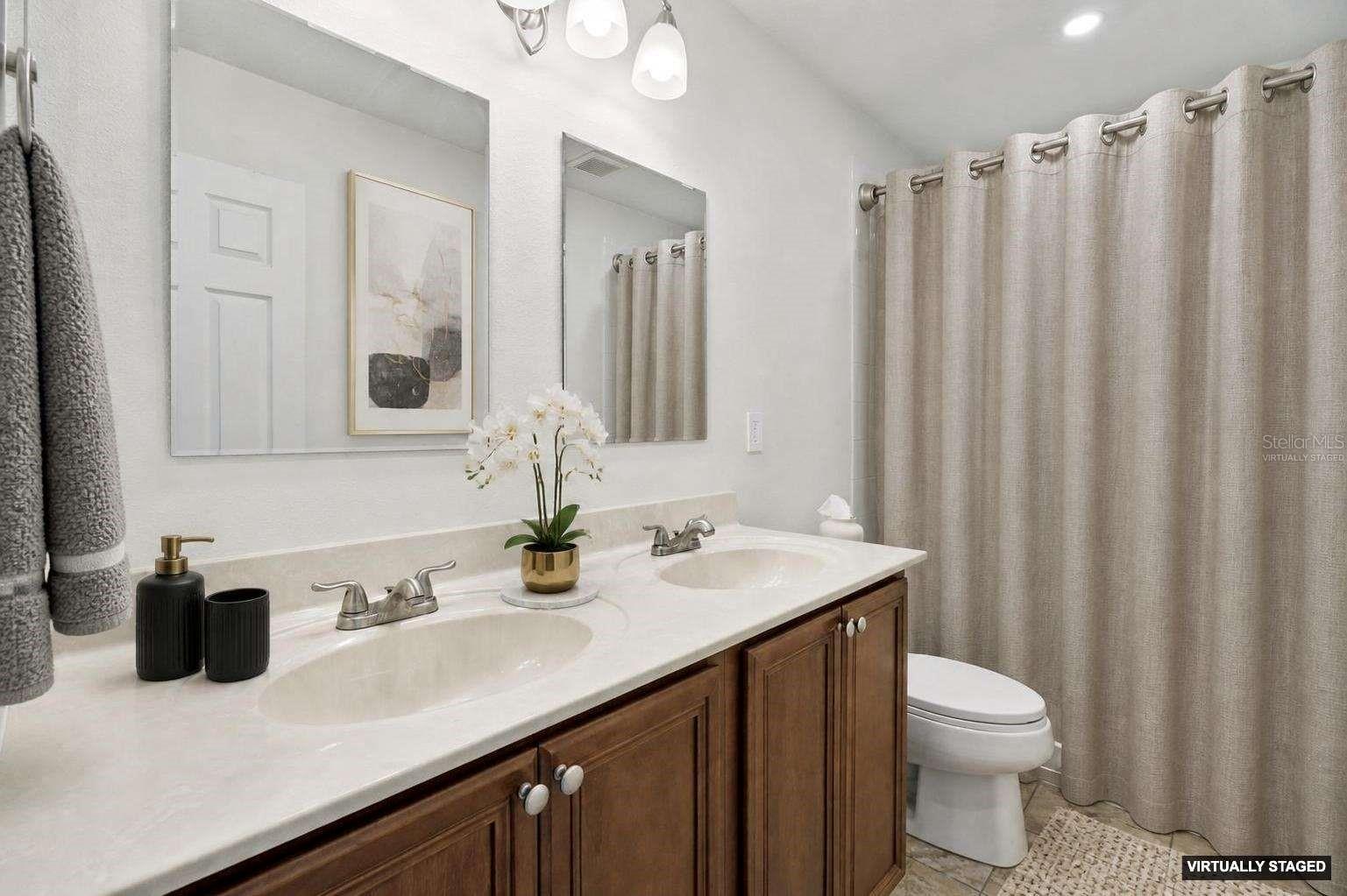 CLERMONT LAKEVIEW POINTE - Residential