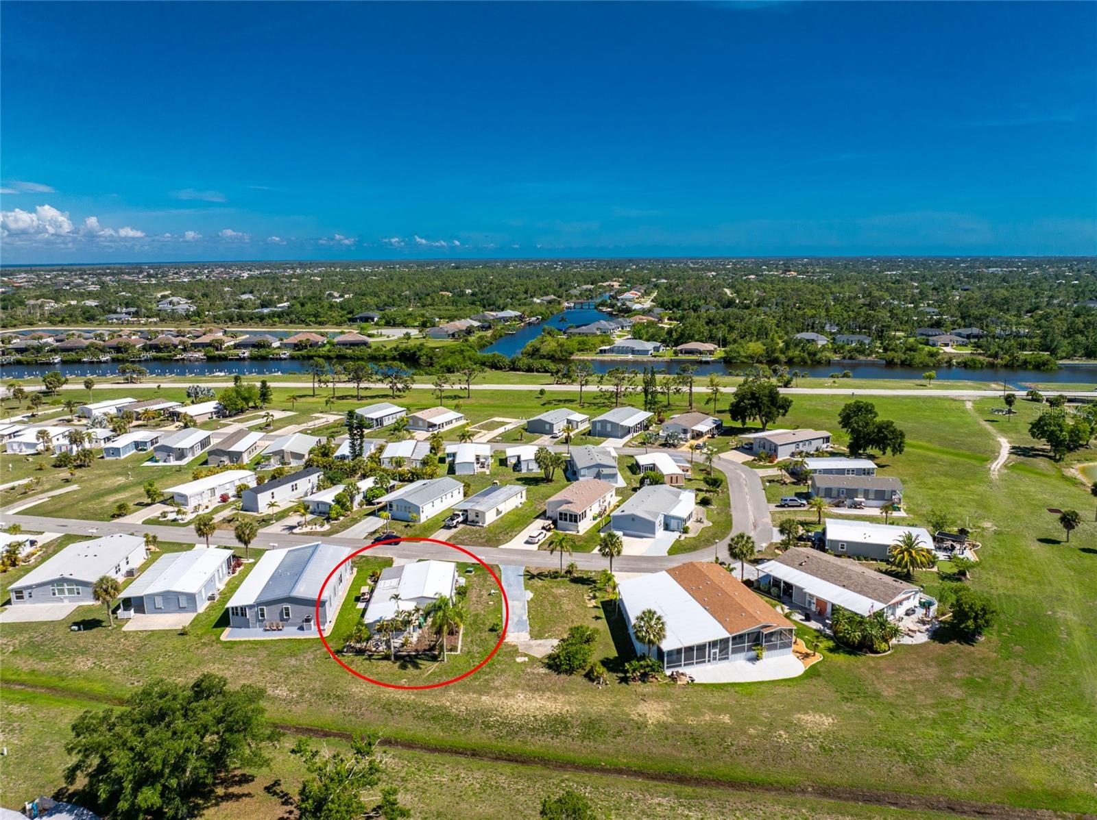 VILLAGE HOLIDAY LAKE - Residential