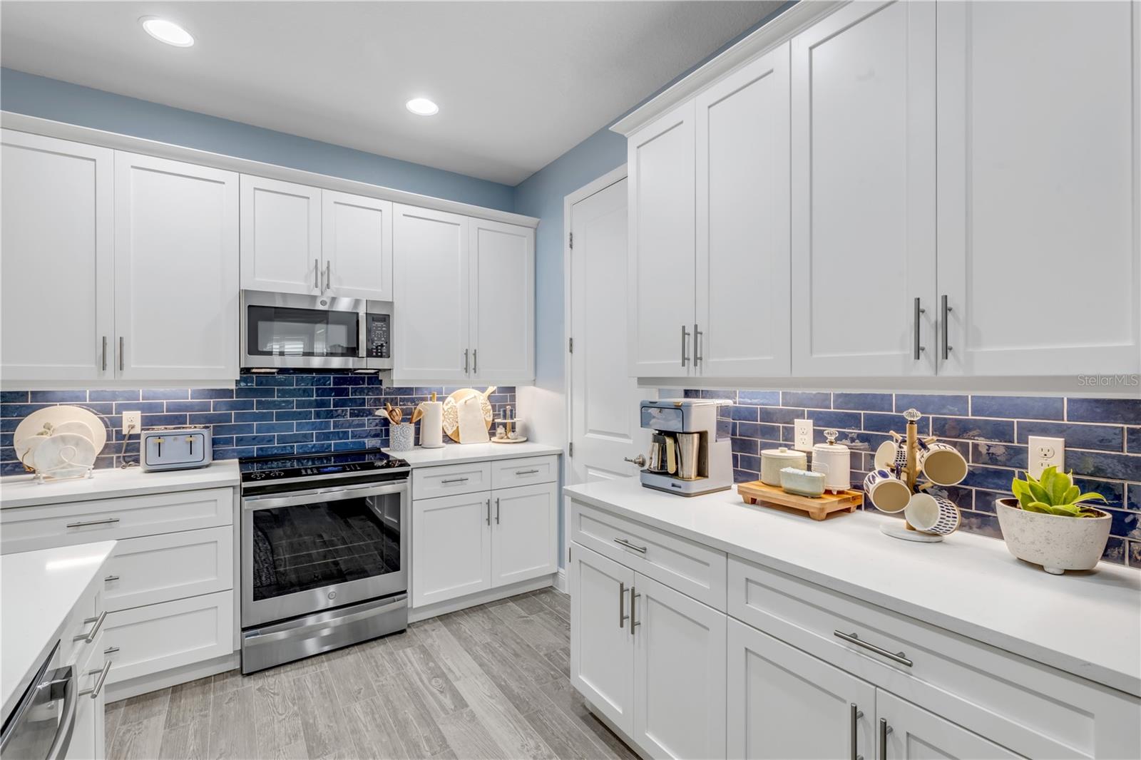 HUNTINGTON VILLAS PH 2-A - Residential