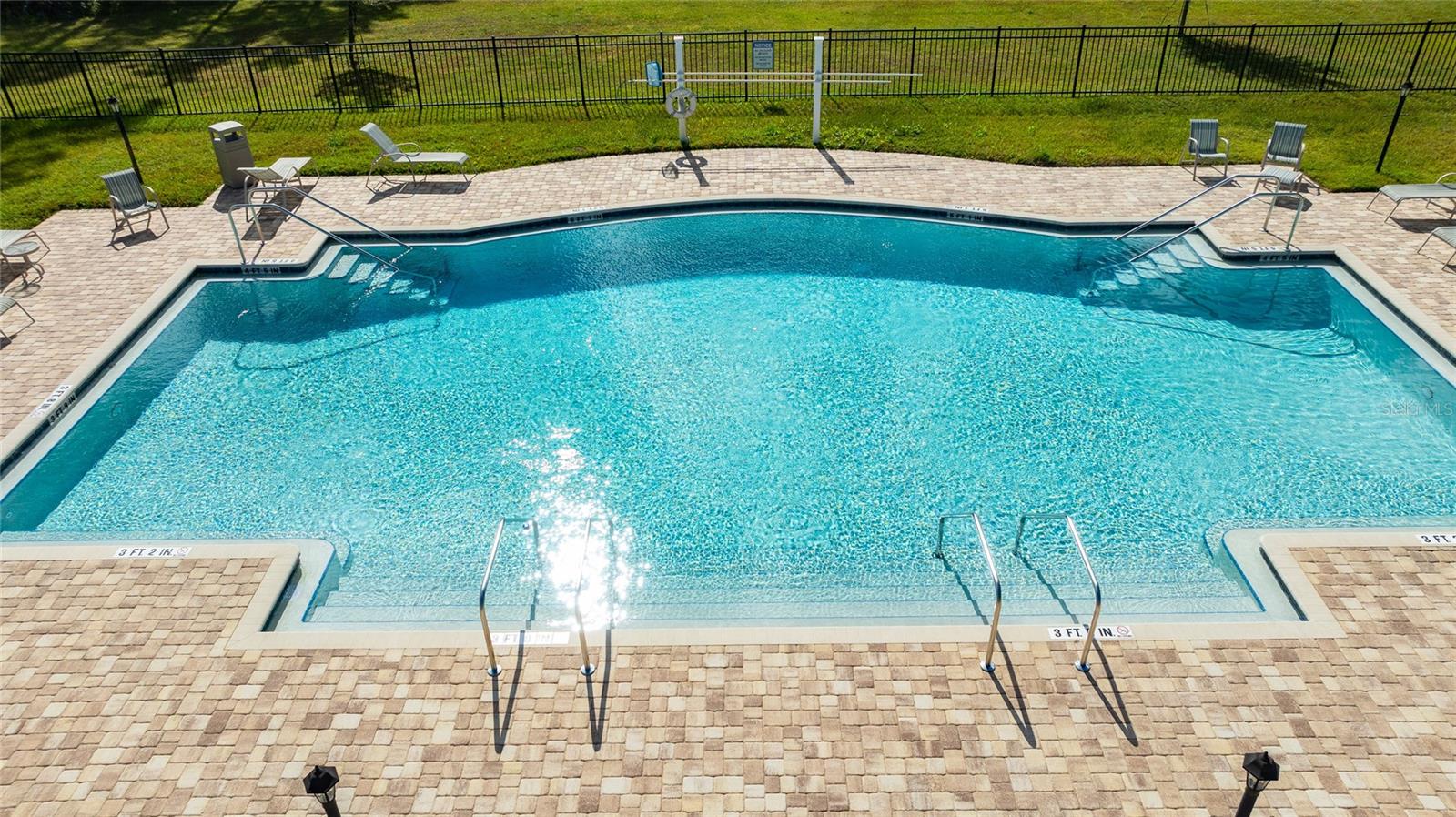 HUNTINGTON VILLAS PH 2-A - Residential