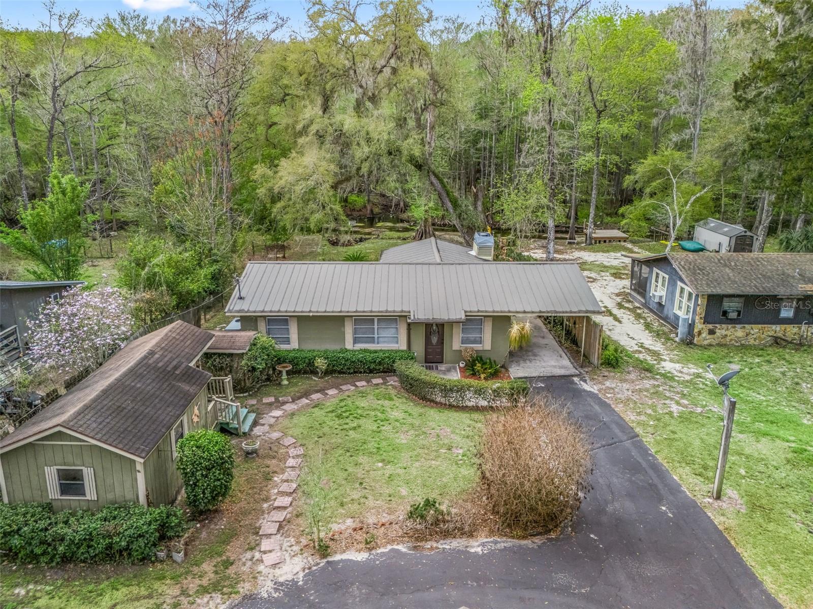 JERRY TAYLOR LANDING - Residential