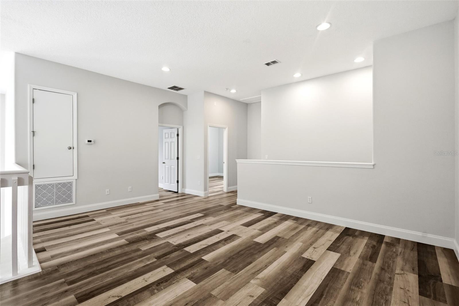 SANDHILL PRESERVE - Residential