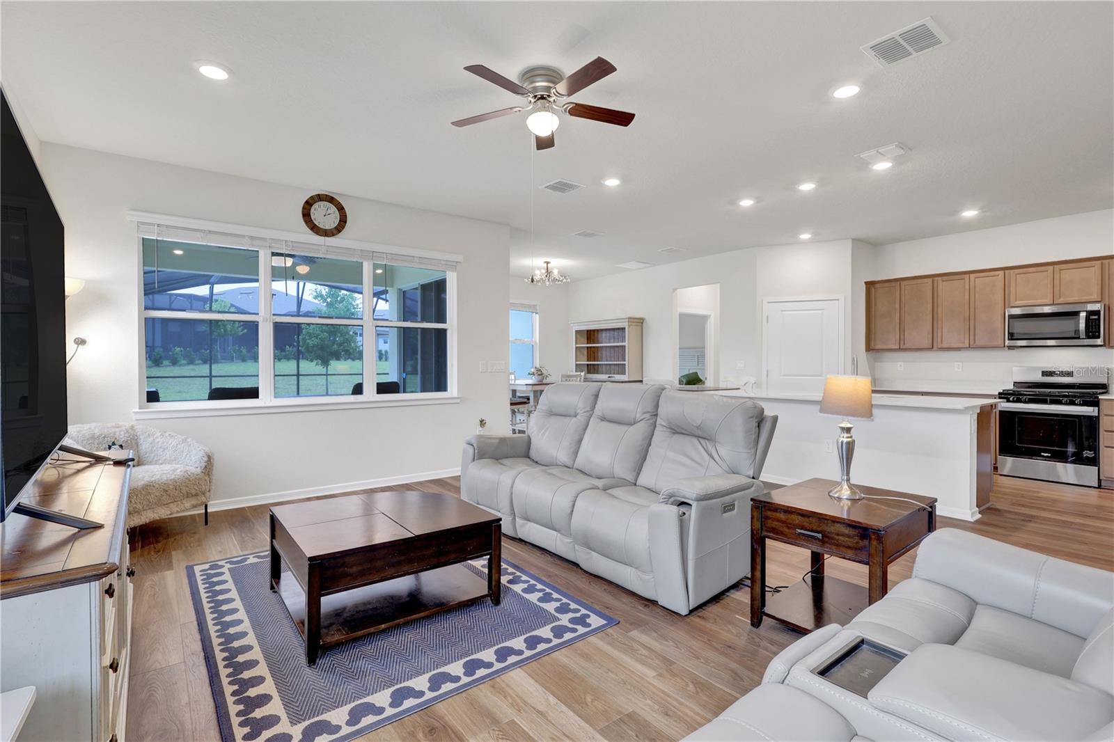 DEL WEBB OASIS PH 3 - Residential