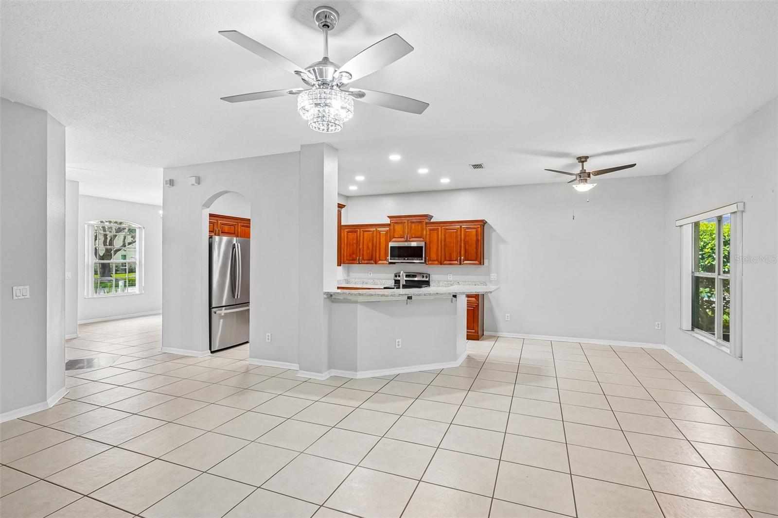 LOST LAKE ESTATES - Residential