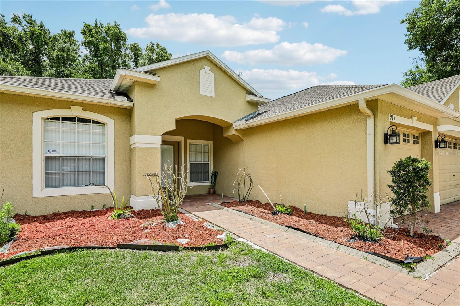 LOST LAKE ESTATES - Residential