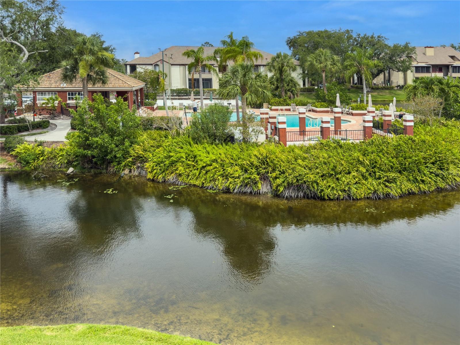 ITOPIA PRIVATE RESIDENCES CONDO - Residential