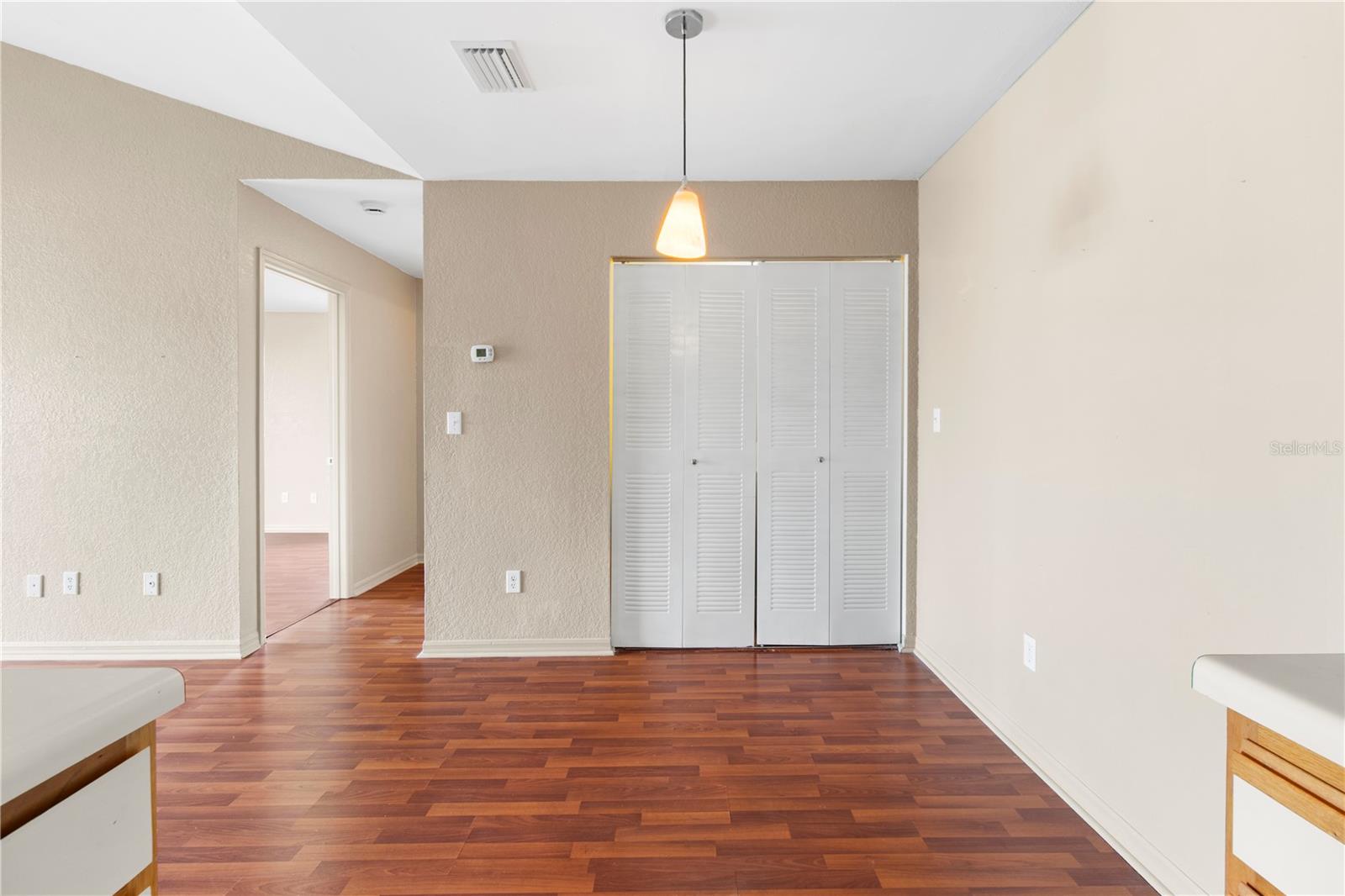 ITOPIA PRIVATE RESIDENCES CONDO - Residential