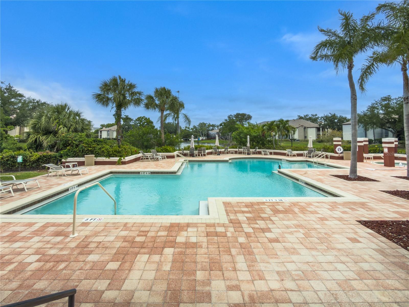 ITOPIA PRIVATE RESIDENCES CONDO - Residential