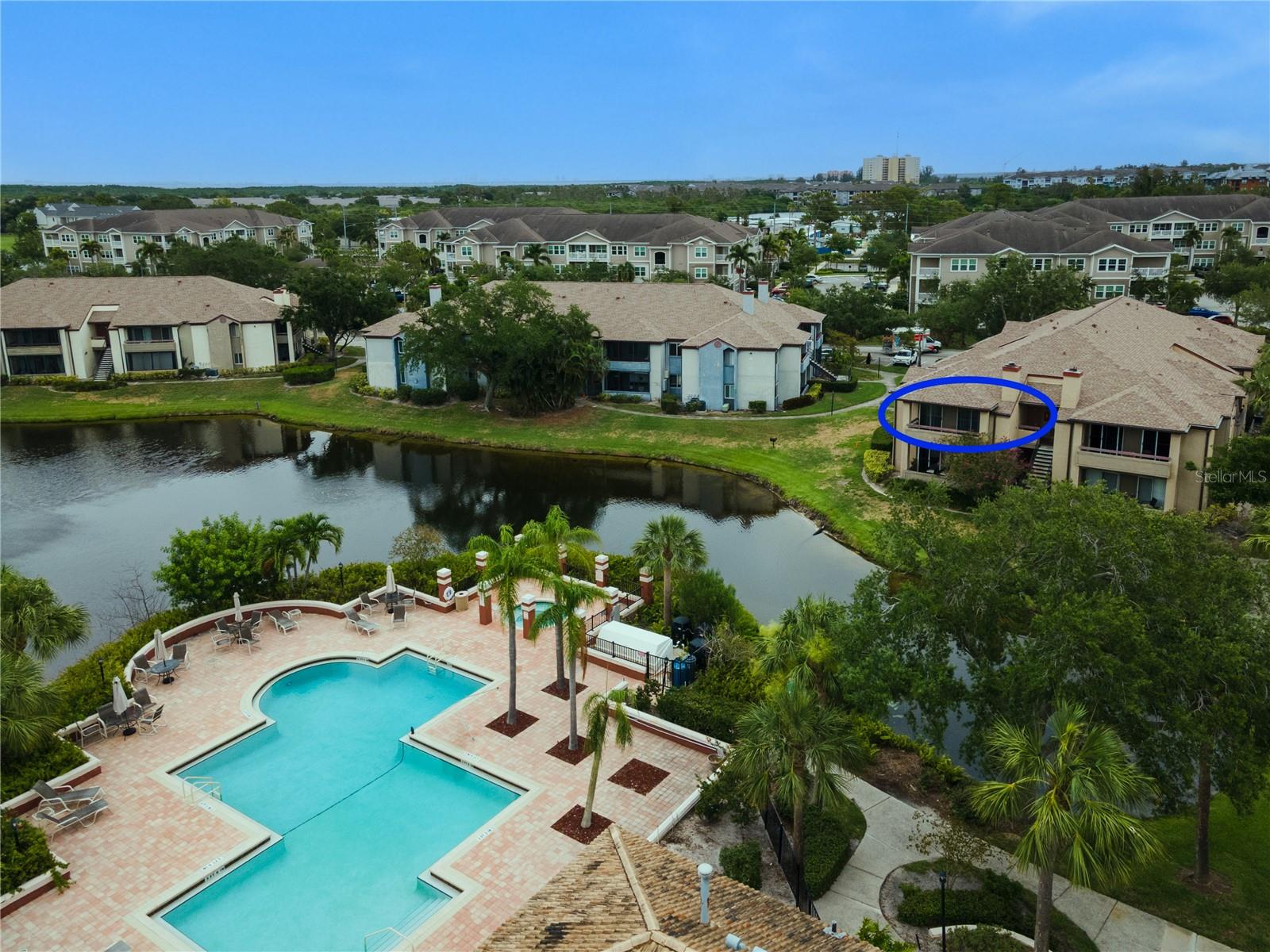 ITOPIA PRIVATE RESIDENCES CONDO - Residential