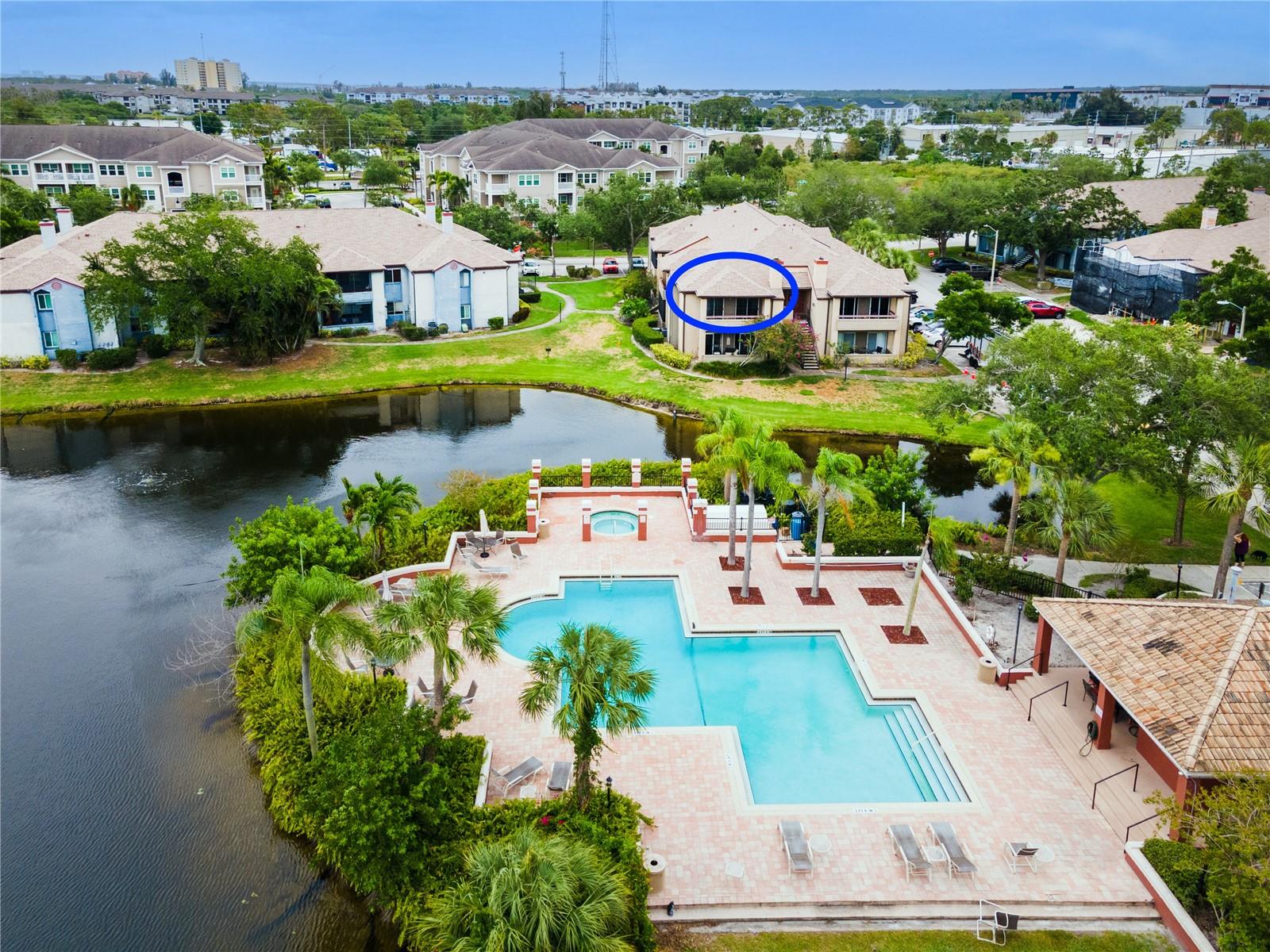 ITOPIA PRIVATE RESIDENCES CONDO - Residential