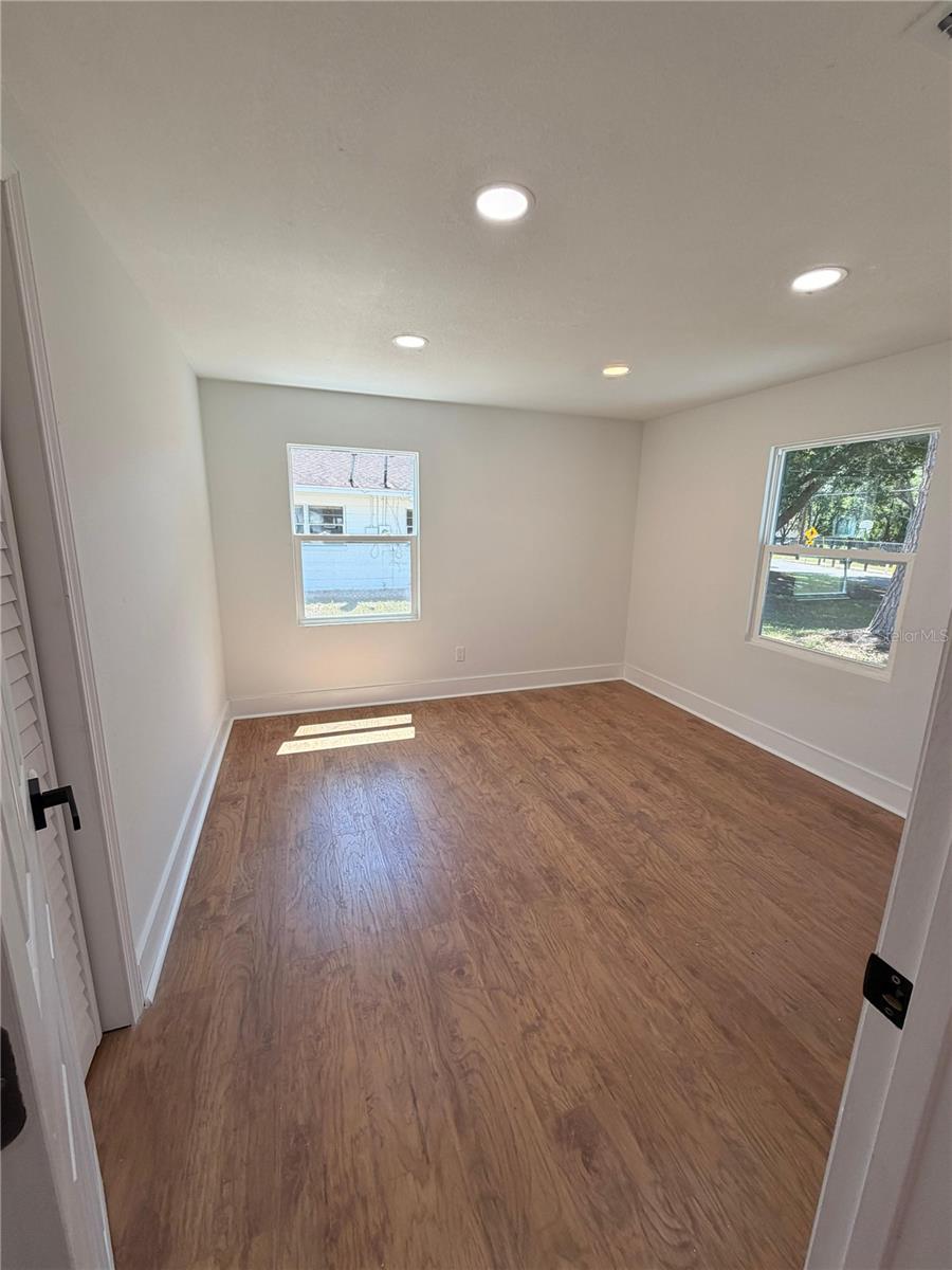 MERRYMOUNT - Residential