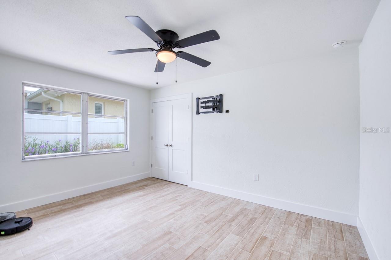 CAPRI ISLE SUB - Residential