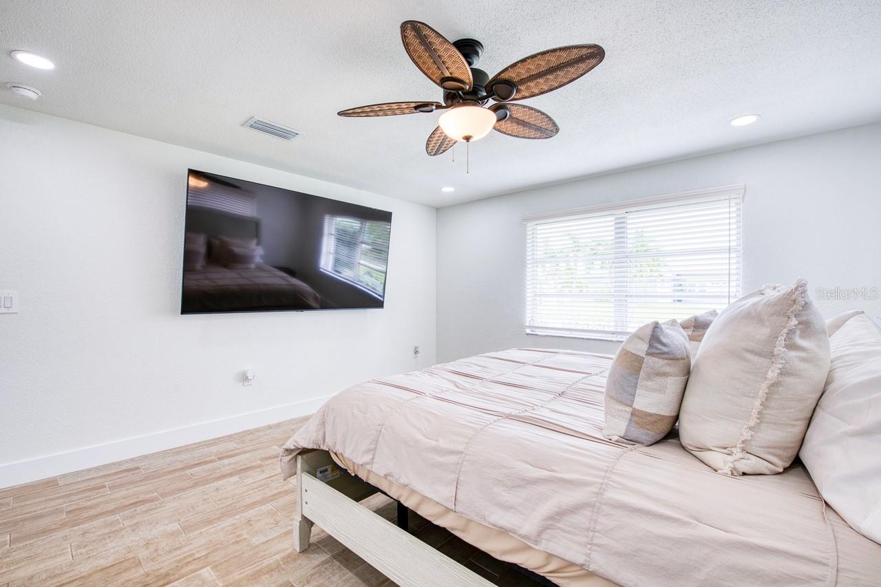 CAPRI ISLE SUB - Residential
