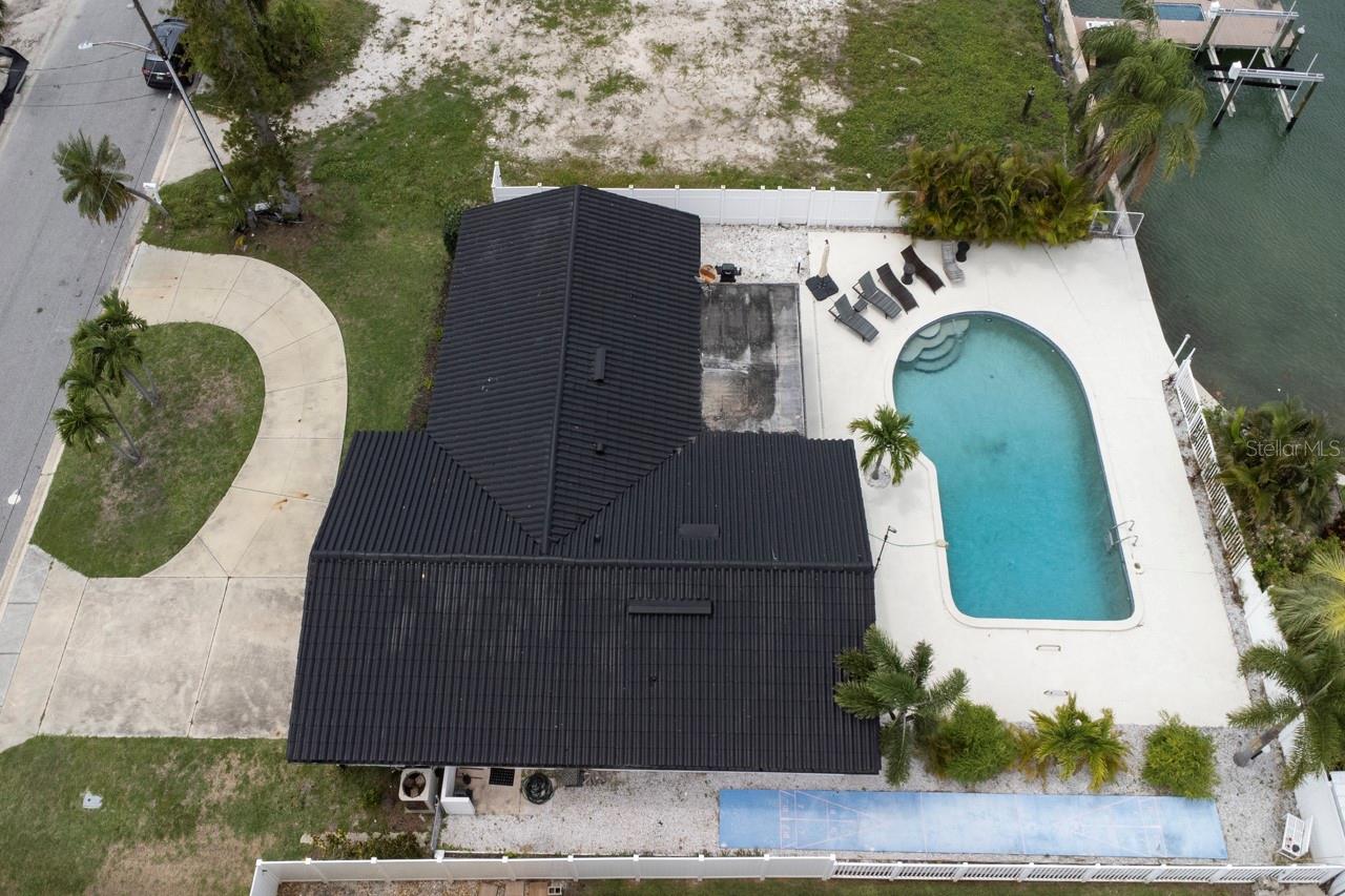 CAPRI ISLE SUB - Residential