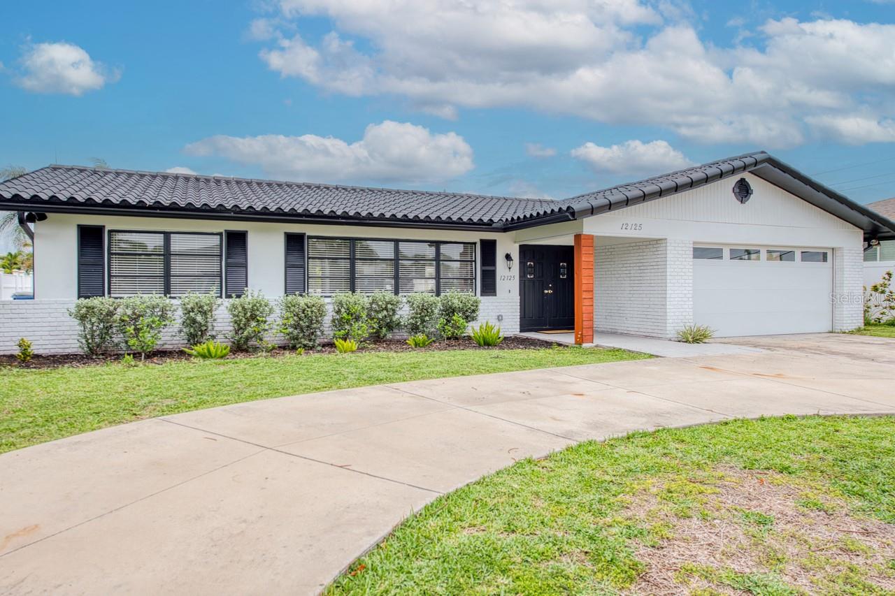 CAPRI ISLE SUB - Residential