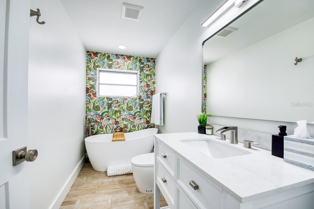 CAPRI ISLE SUB - Residential
