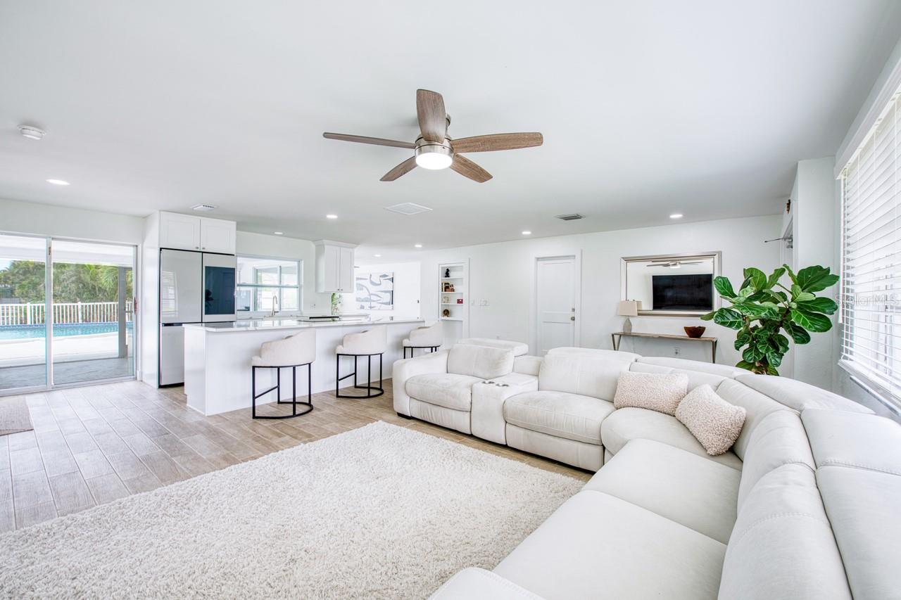CAPRI ISLE SUB - Residential