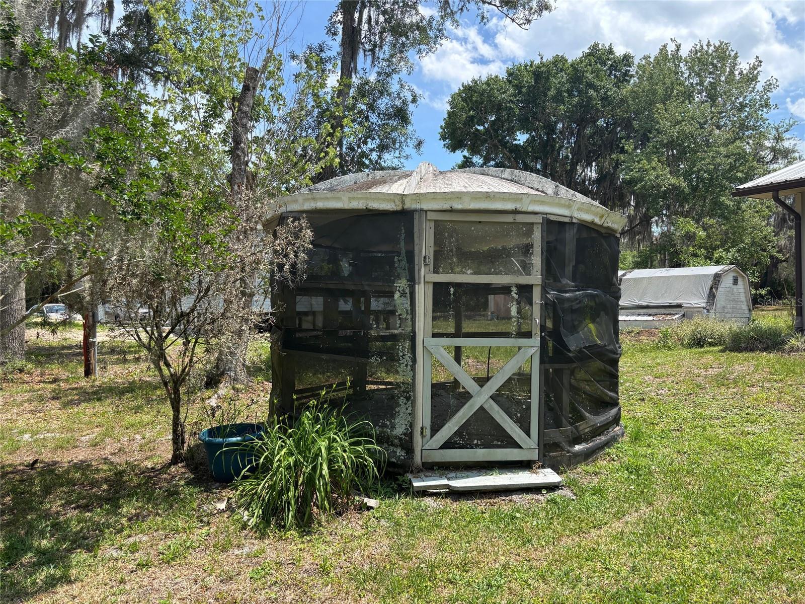 CRESCENT SHORES HEIGHTS - Residential