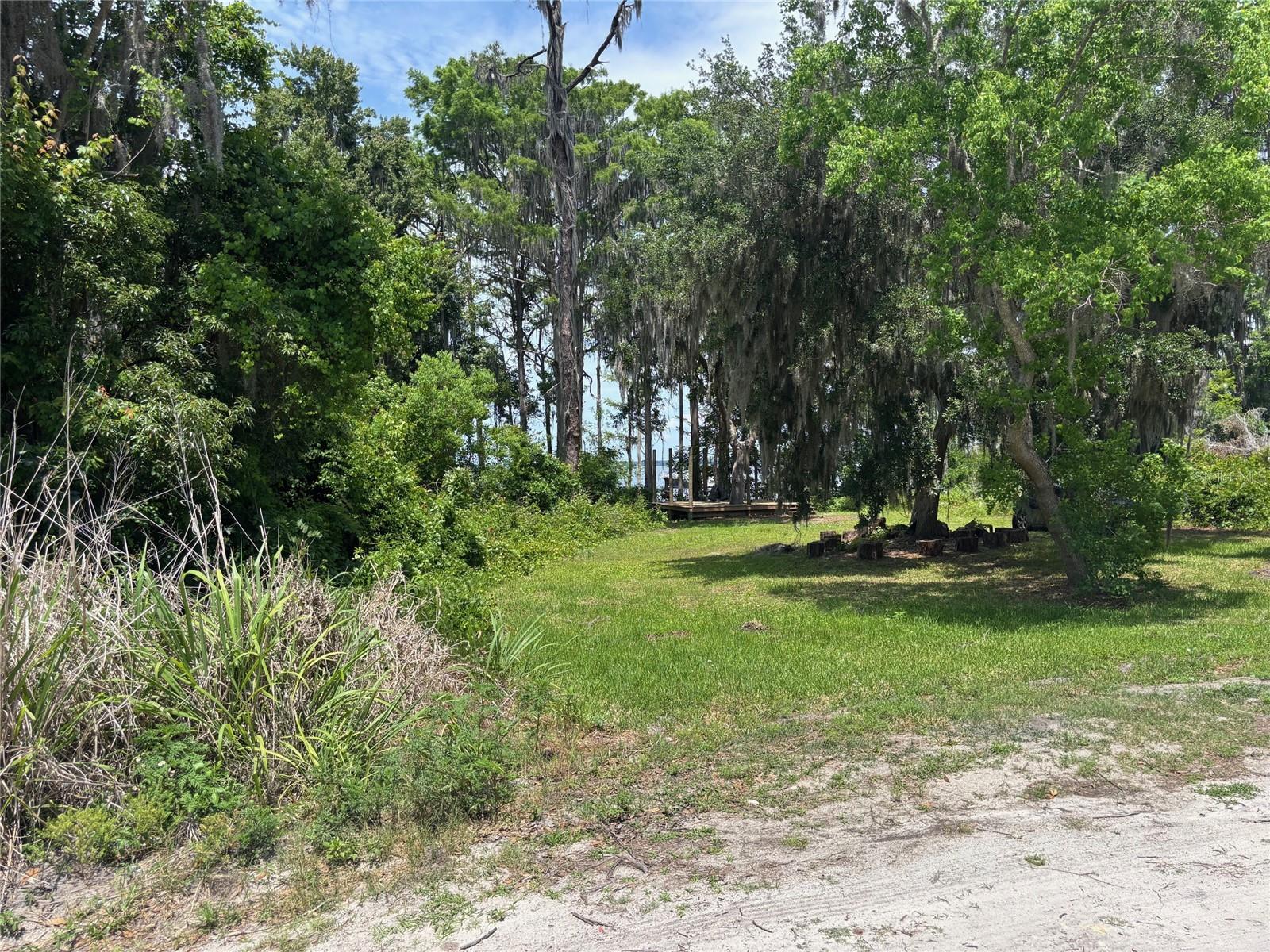 CRESCENT SHORES HEIGHTS - Residential
