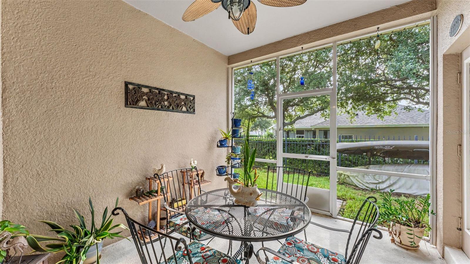 CROSSROADS/LK REGION - Residential