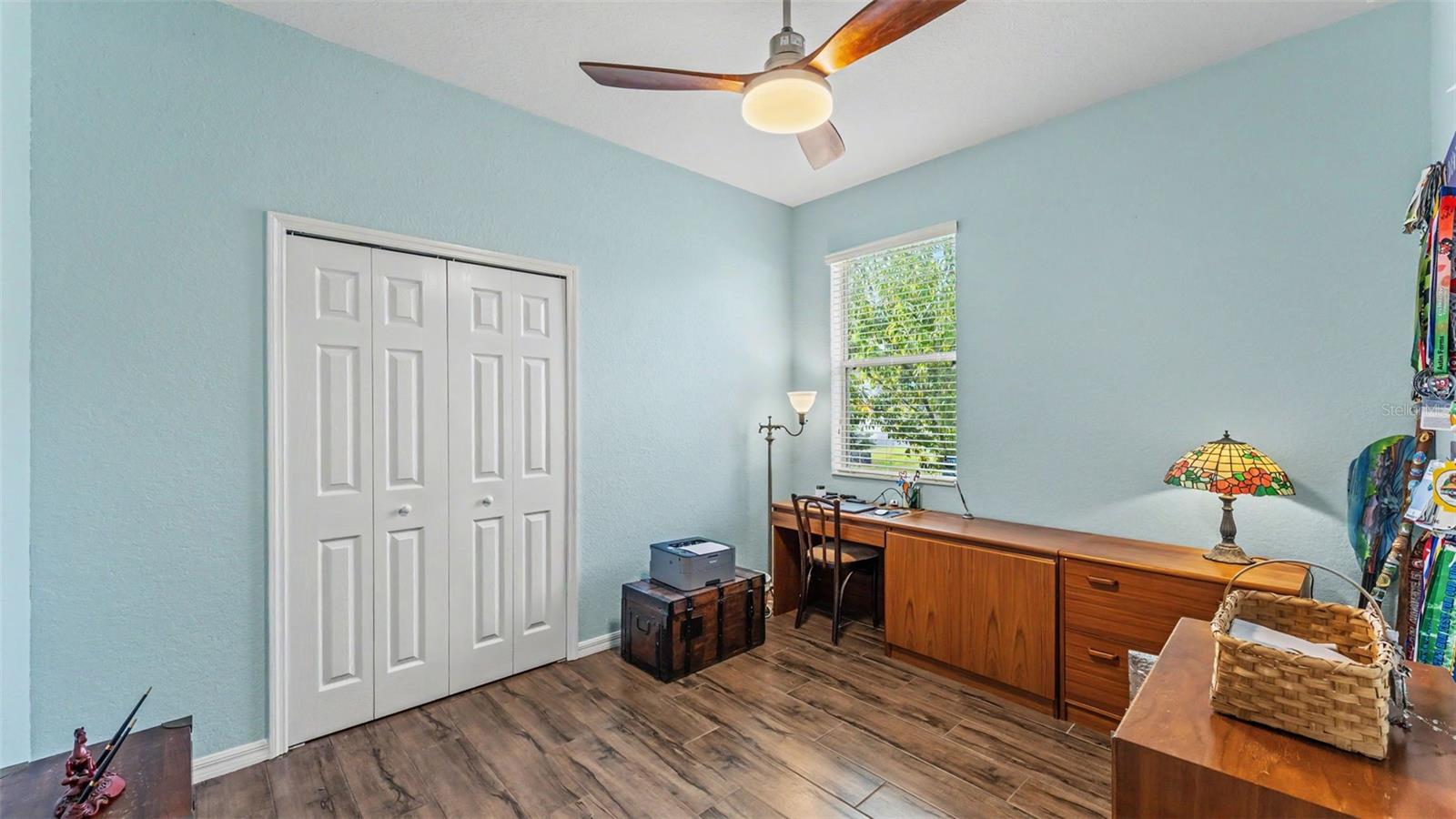 CROSSROADS/LK REGION - Residential
