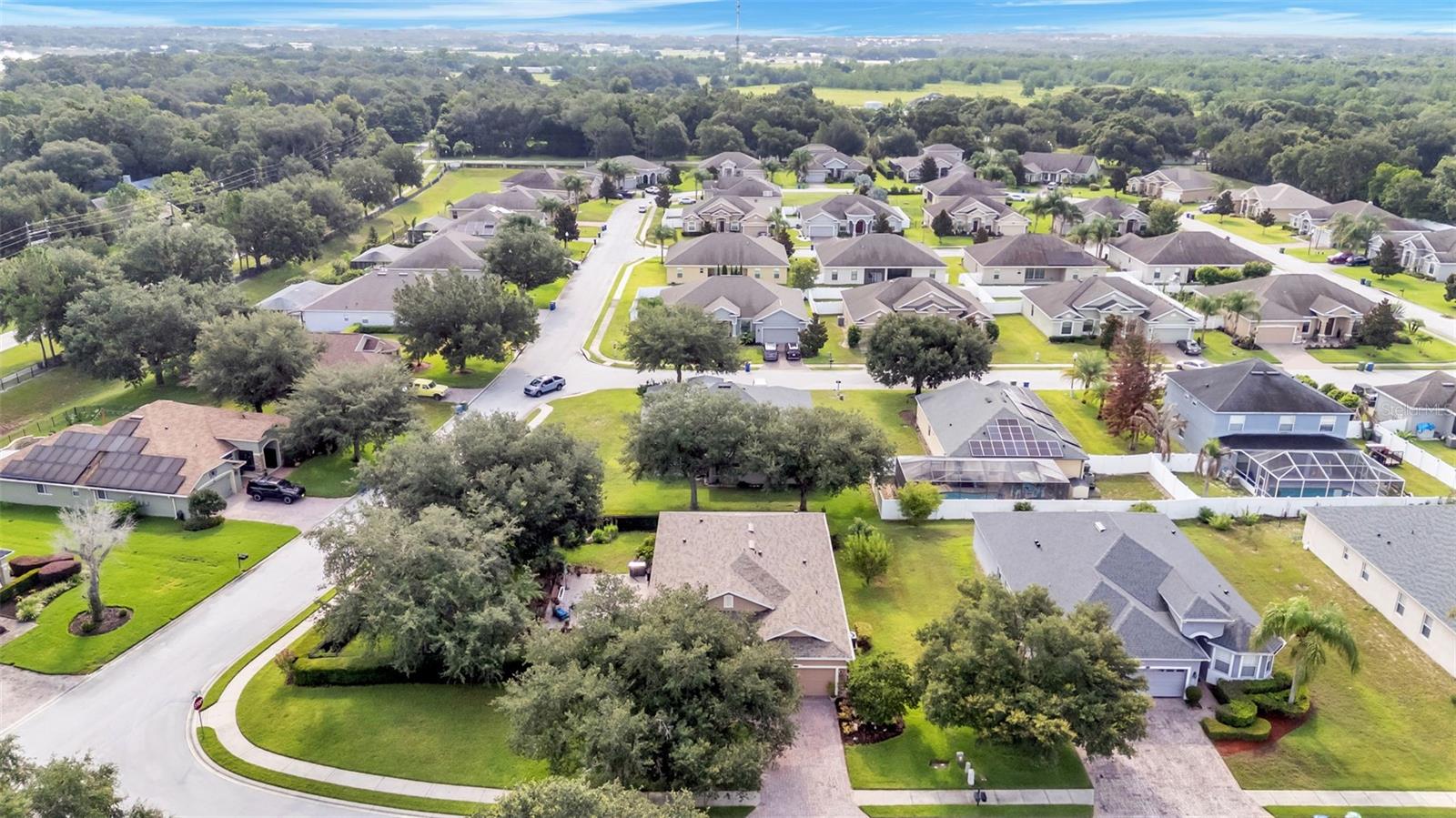 CROSSROADS/LK REGION - Residential