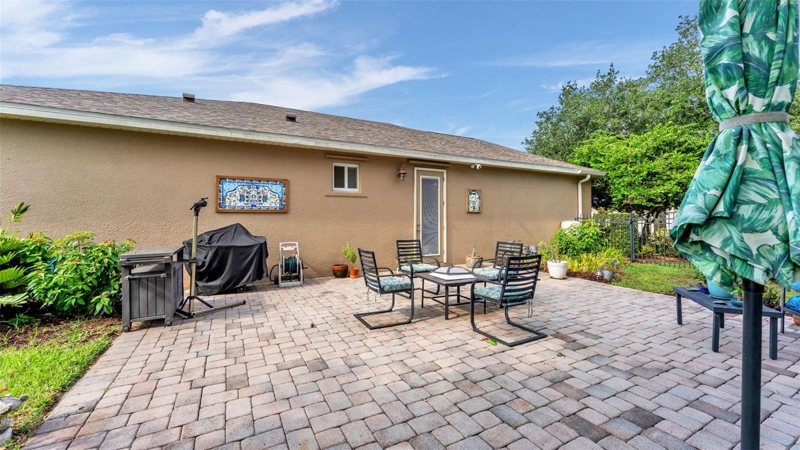 CROSSROADS/LK REGION - Residential