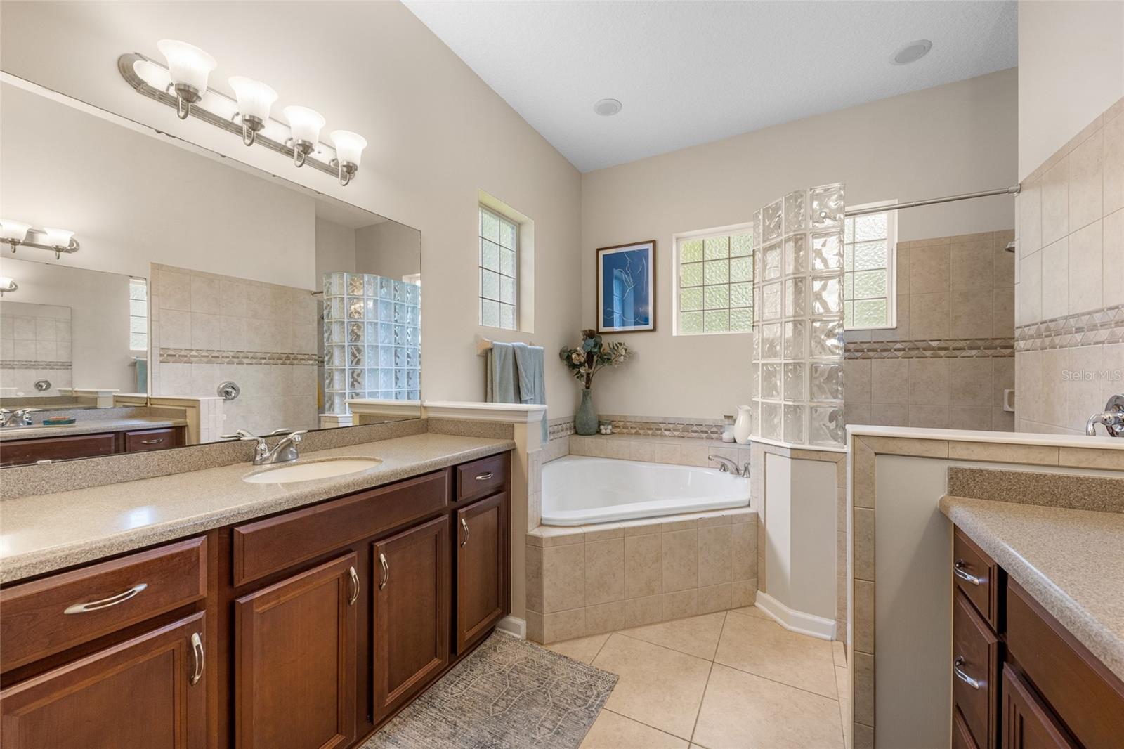WORTHINGTON PARK - Residential
