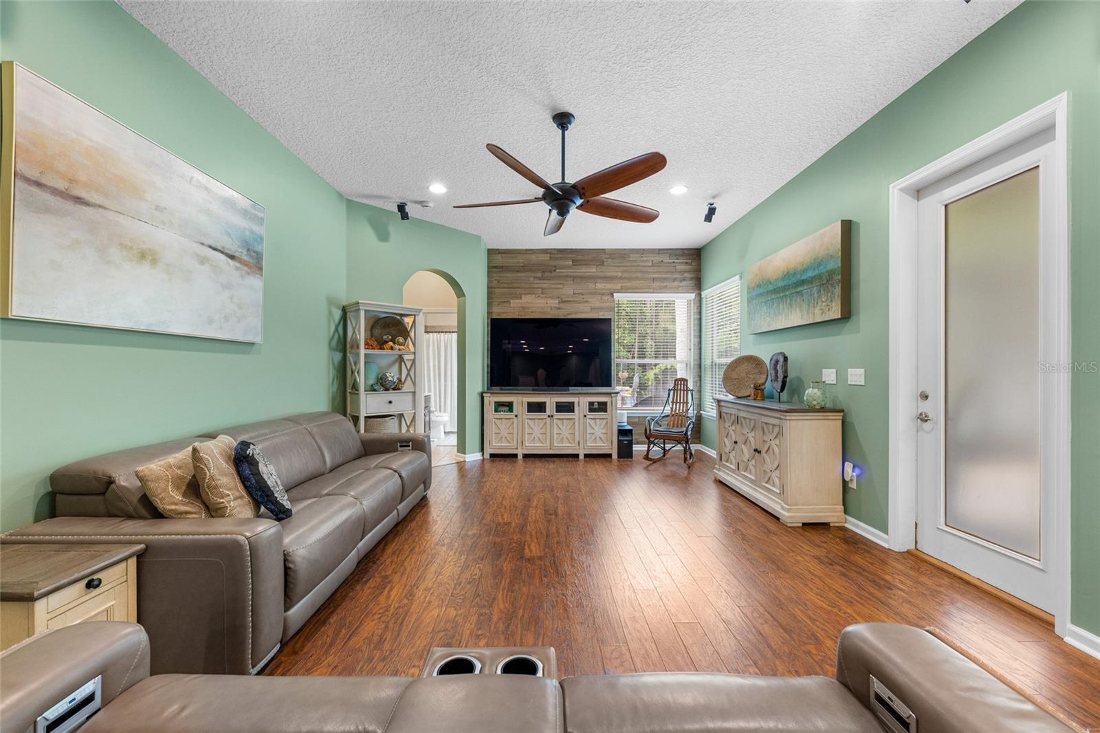 WORTHINGTON PARK - Residential