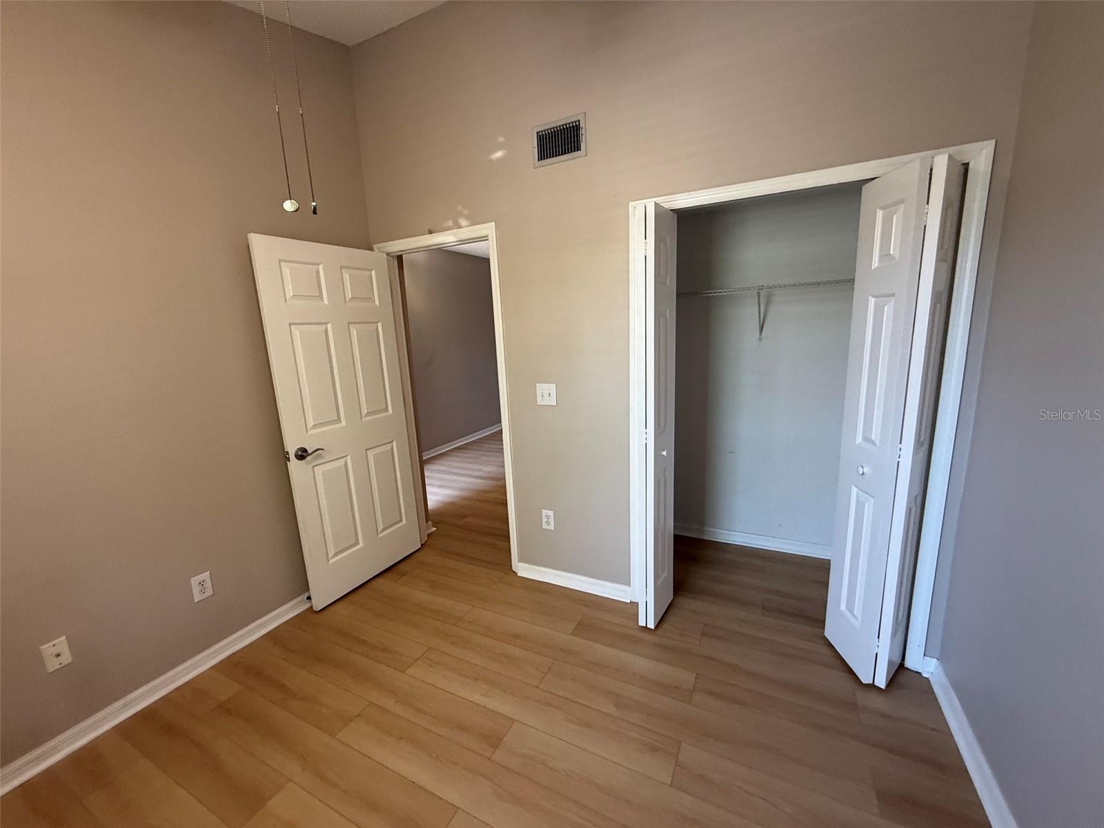 OSPREY RUN TOWNHOMES PH 2 - Residential Lease