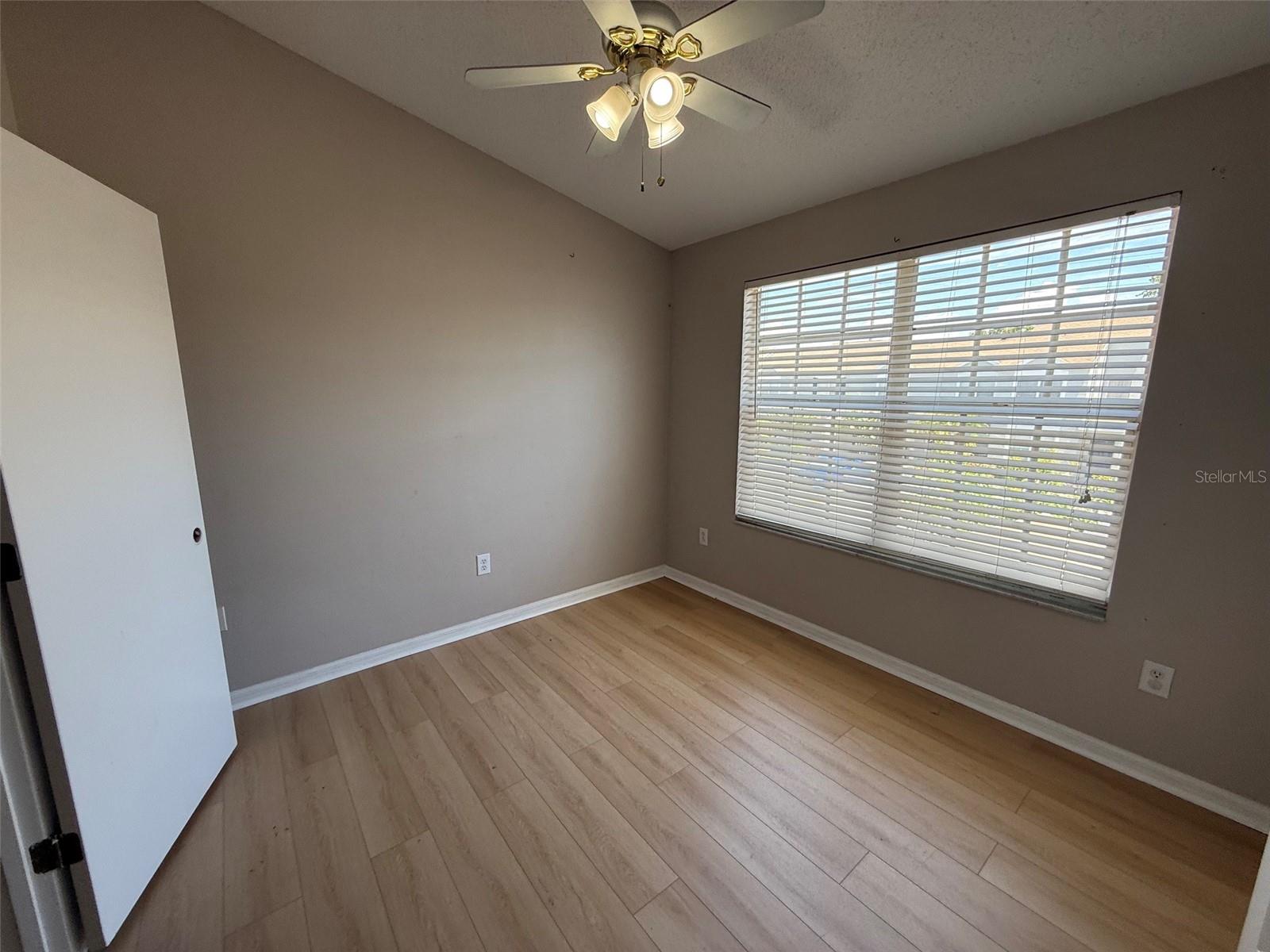 OSPREY RUN TOWNHOMES PH 2 - Residential Lease