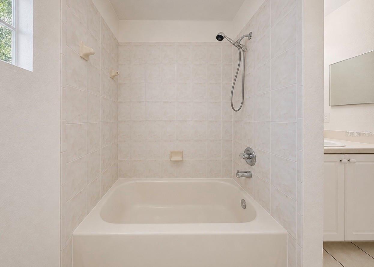 APOLLO BEACH UNIT ONE PT ONE - Residential