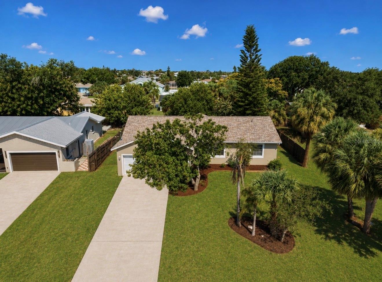 APOLLO BEACH UNIT ONE PT ONE - Residential
