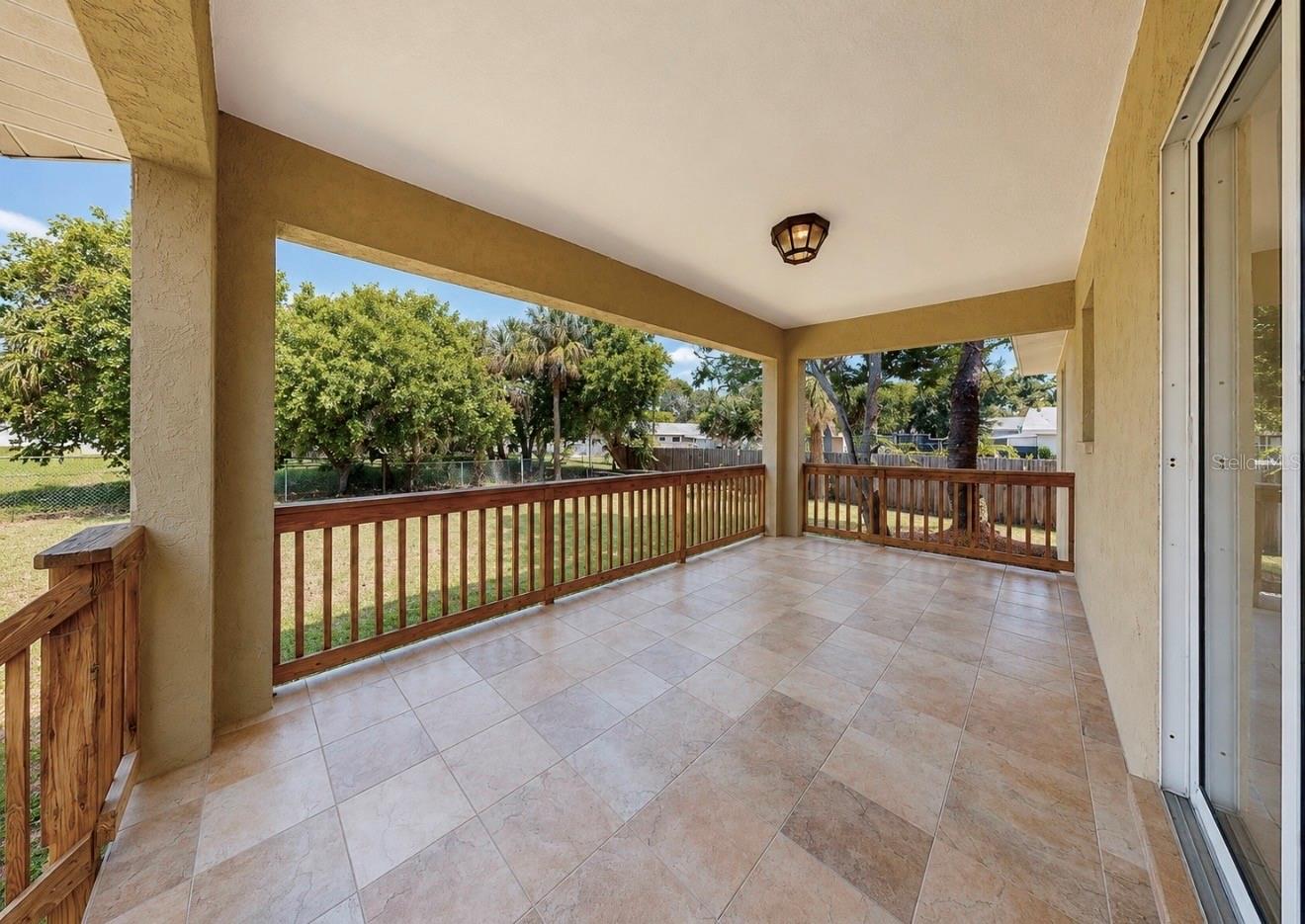 APOLLO BEACH UNIT ONE PT ONE - Residential