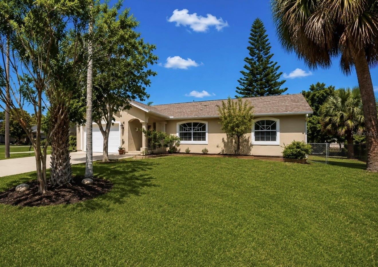 APOLLO BEACH UNIT ONE PT ONE - Residential