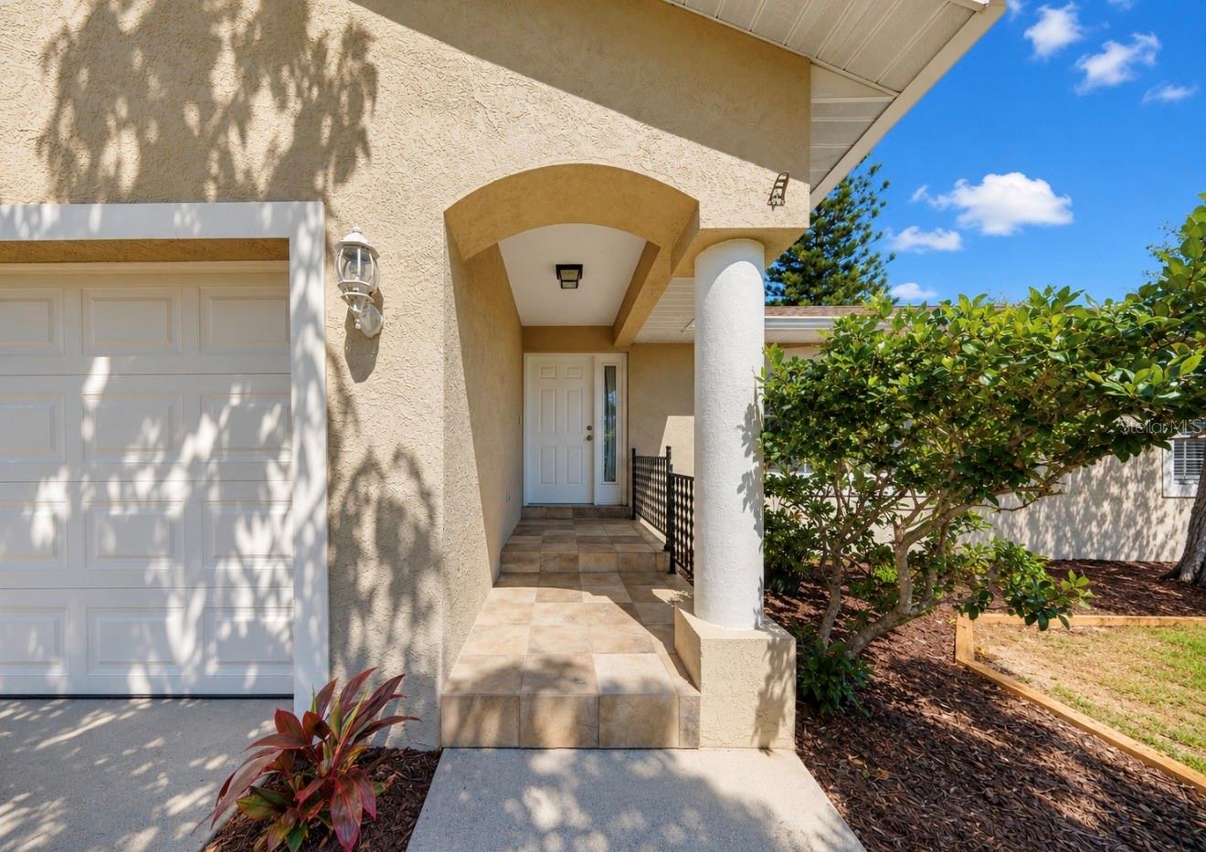 APOLLO BEACH UNIT ONE PT ONE - Residential