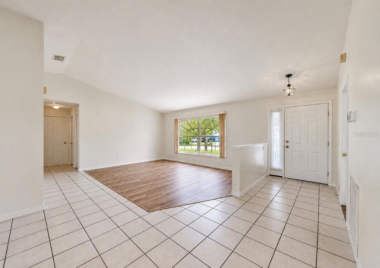 APOLLO BEACH UNIT ONE PT ONE - Residential