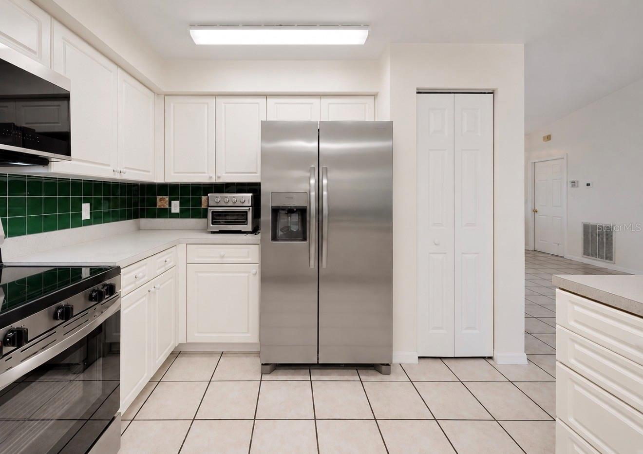 APOLLO BEACH UNIT ONE PT ONE - Residential