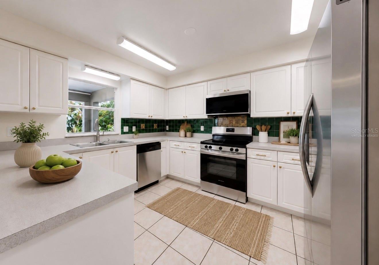 APOLLO BEACH UNIT ONE PT ONE - Residential